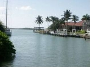 1075 Caxambas Dr, Marco Island, FL 34145