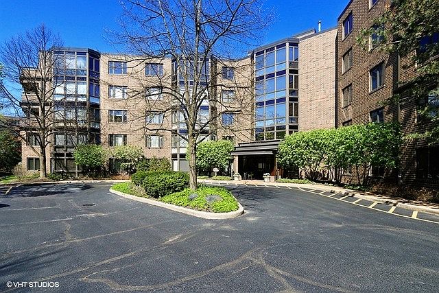 1st image of 601 Mulberry Pl APT 2H