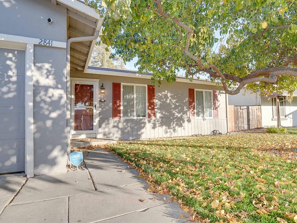 1st image of 2841 Carmona Way