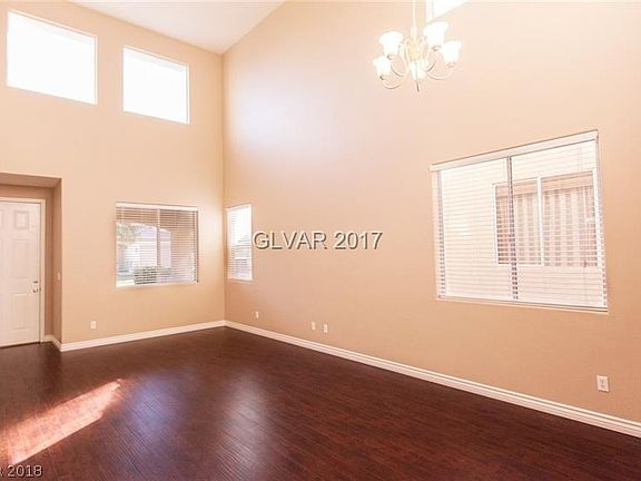 2nd image of 252 W Crooked Tree Dr