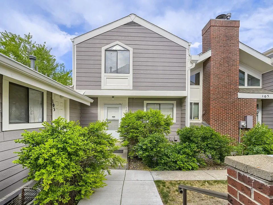 6670 W 84th Cir #104