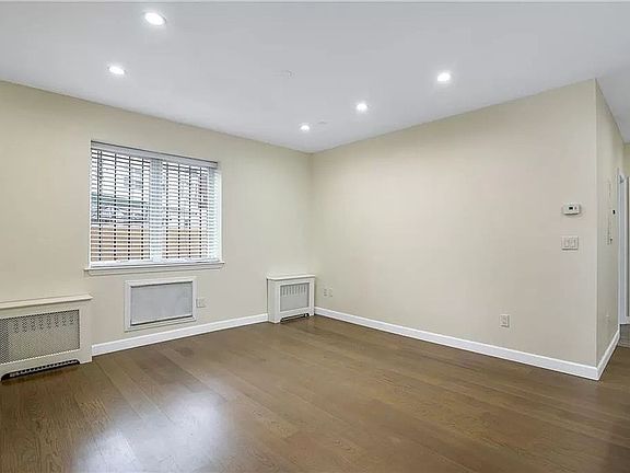 3rd image of 2881 Nostrand Ave #B
