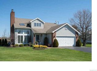 6746 Bear Ridge Rd, Lockport, NY 14094