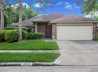 16315 Salinas Ln, Houston, TX 77095