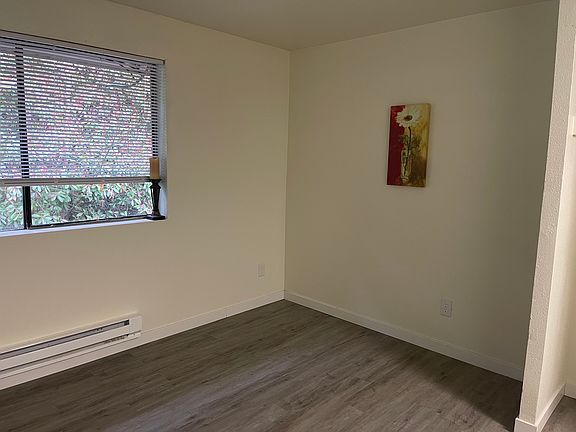 5th image of 6237-6241 S 129th St #0f60263b0
