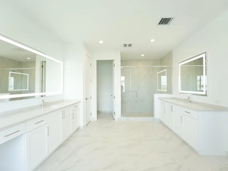 9099 Silver Marsh Ln — Photo 22