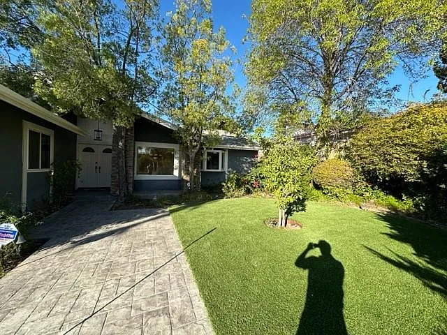4 bed, 2521 sqft, $5,295 — Photo 3