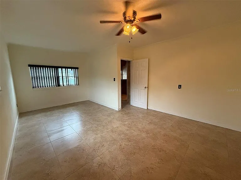 215 S West Shore Blvd — Photo 29