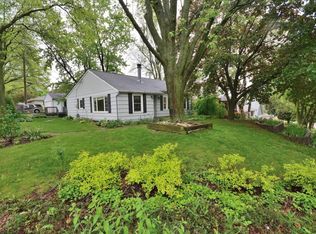 270 N 115th St, Wauwatosa, WI 53226