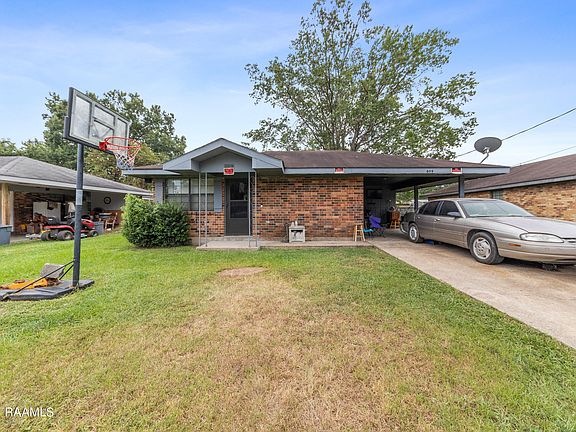 4th image of 309 Bradford Dr