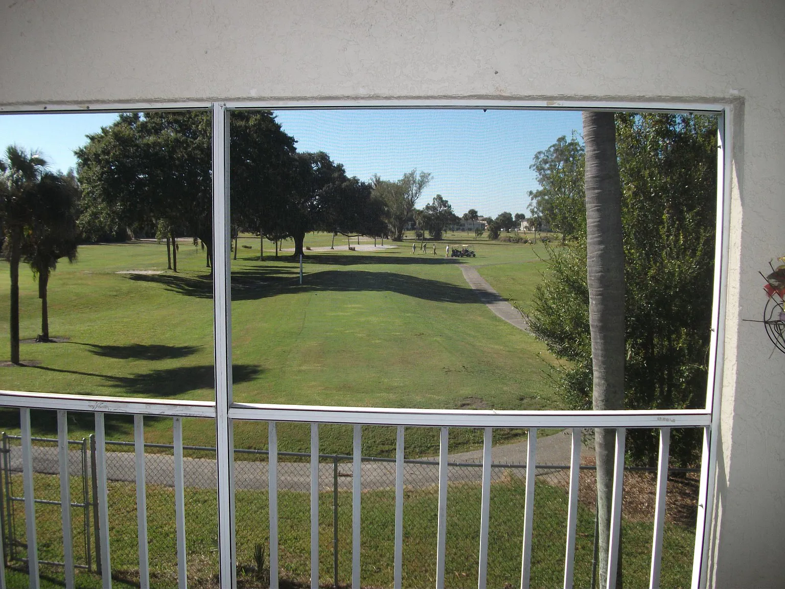2 bed, 923 sqft, $1,100 — Photo 2