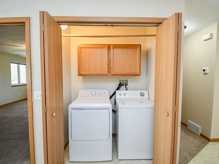 1420 E Redwood Blvd — Photo 28