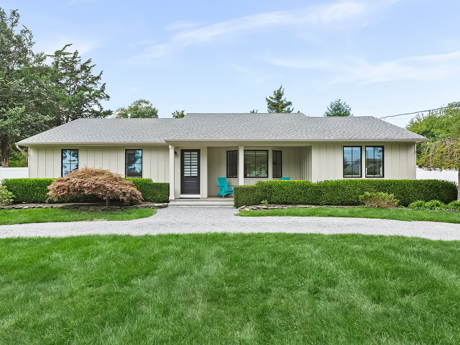Year Round Rental with Water Views, Boating Access & New Pool — Photo 1