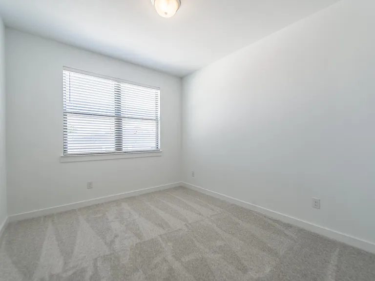 1540 Navasota Trl — Photo 19