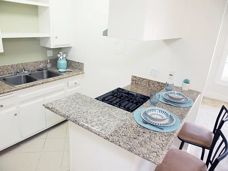 Casa Cortez Apartments — Photo 16