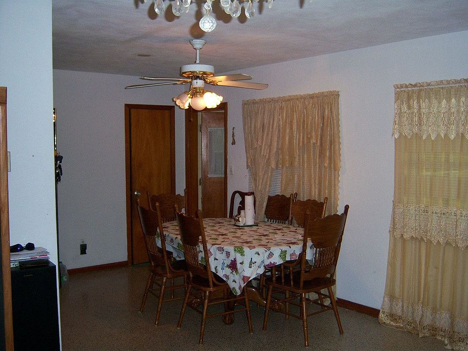 2nd image of 73 Lantana Dr