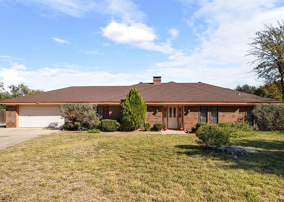 1st image of 4 Glenwick Cv