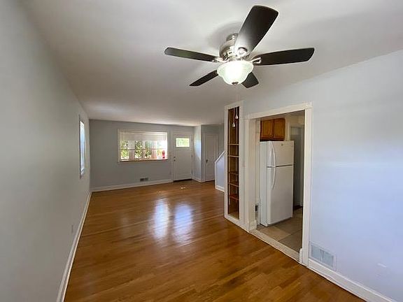 5th image of 621 N Nelson St
