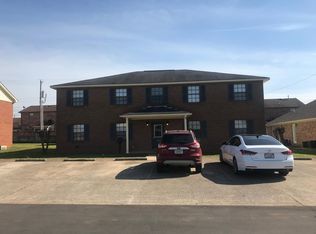 402 E Girard Ave #B, Muscle Shoals, AL 35661