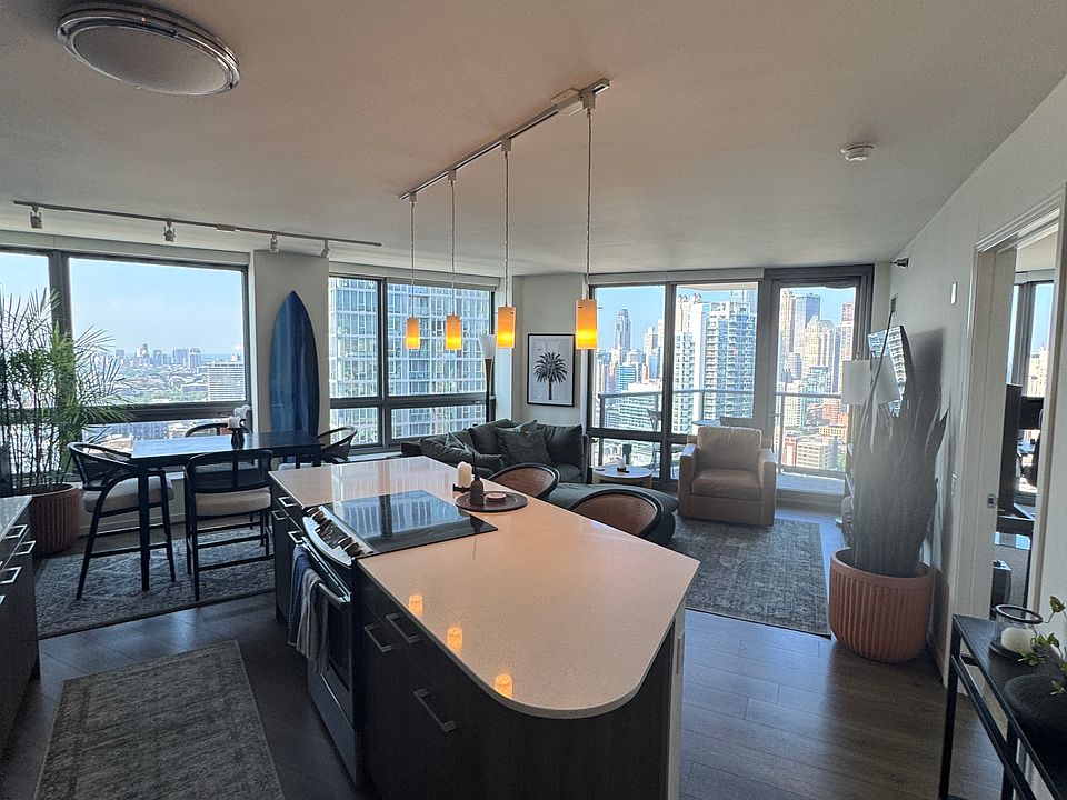 1st image of 344 W Hubbard St #3609