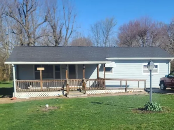 603 E State St, Vandalia, MO 63382