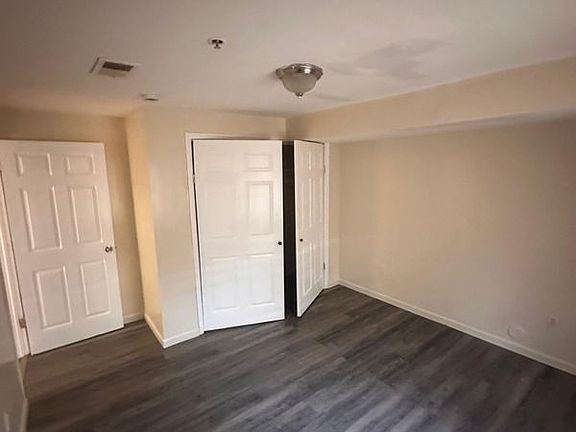 2nd image of 408-410 S 19th St APT 1