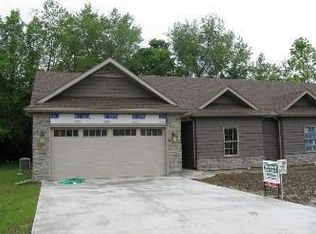 2175 Cottage Ct, Terre Haute, IN 47802