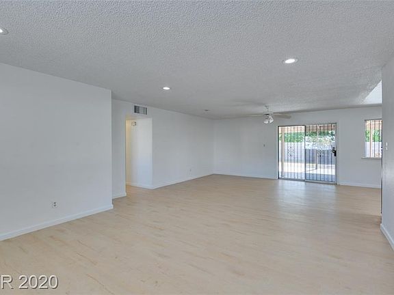2nd image of 2517 Richfield Blvd