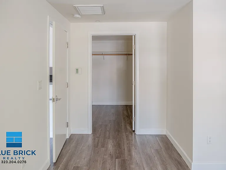 4305 Laurel Canyon Blvd #202A — Photo 12