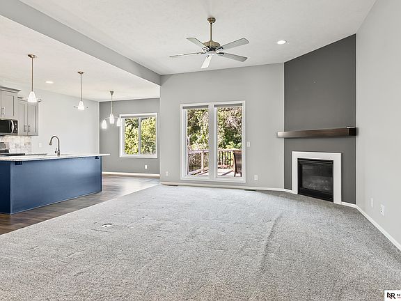 4th image of 2427 W Thomas Ct