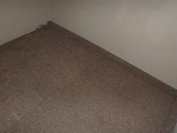 4th image of 430 Oriole Cir