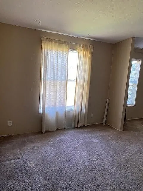 19 Commodore Ln #19 photo 1