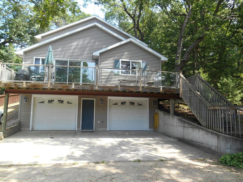 1st image of 121 W North Lane Dr