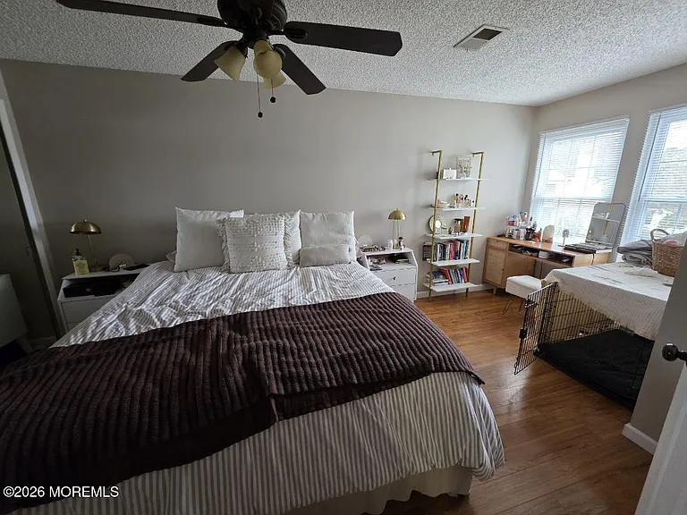 104 Des Moines Ct — Photo 10