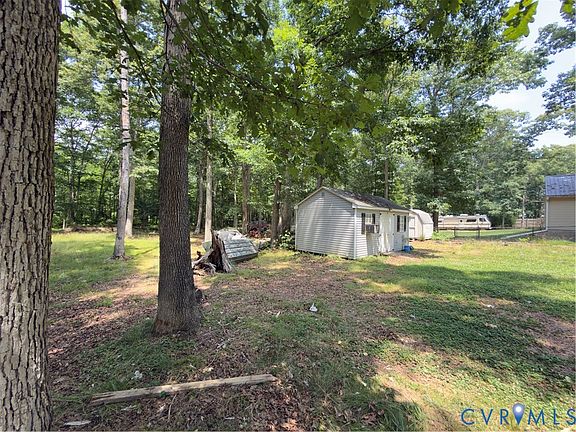 4th image of 14216 Aldengate Rd