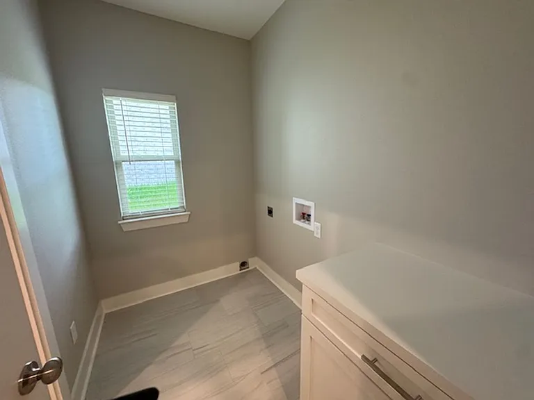 5021 Springwood Cir — Photo 23