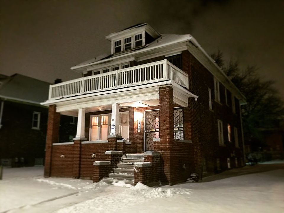 2nd image of 1698 Clairmount St