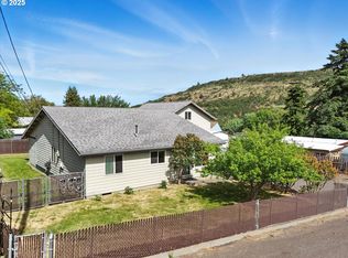 1021 Starlight St W, The Dalles, OR 97058