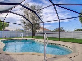 1626 SW 15th Pl, Cape Coral, FL 33991