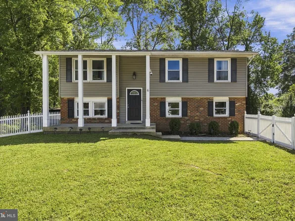 6 Stratford Ct, Waldorf, MD 20602