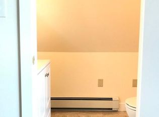 20 Wellsmere Rd #2U, Roslindale, MA 02131