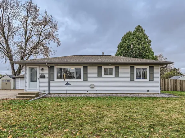 4018 71st St E, Inver Grove Heights, MN 55076
