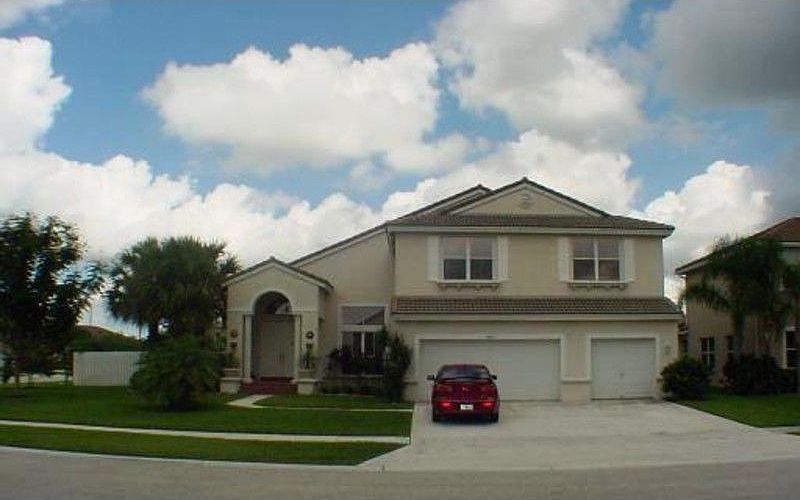 1st image of 6774 Athena Dr