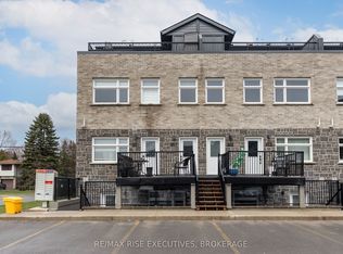 809 Development Dr #301, Kingston, ON K7M0J4