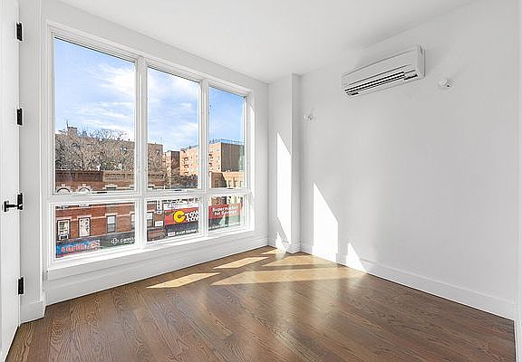 2nd image of 1370 Nostrand Ave #7D