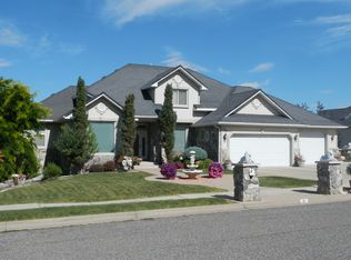 167 S Sherwood Dr, Providence, UT 84332