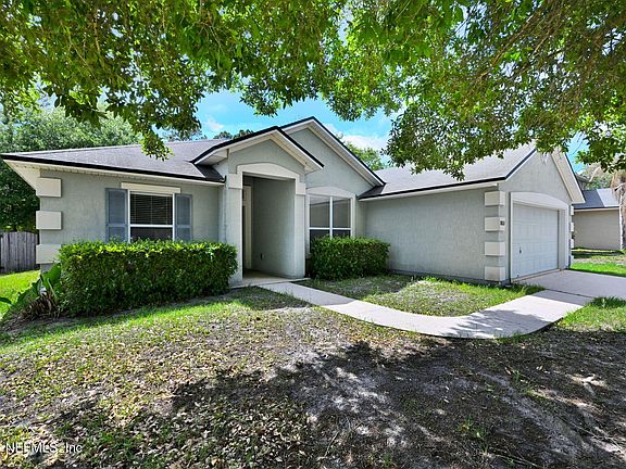 3rd image of 10810 STANTON HILLS Drive E