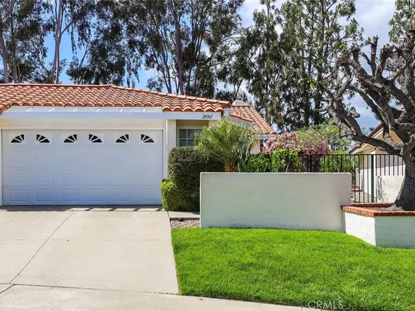 24961 Sunset Pl W, Laguna Hills, CA 92653