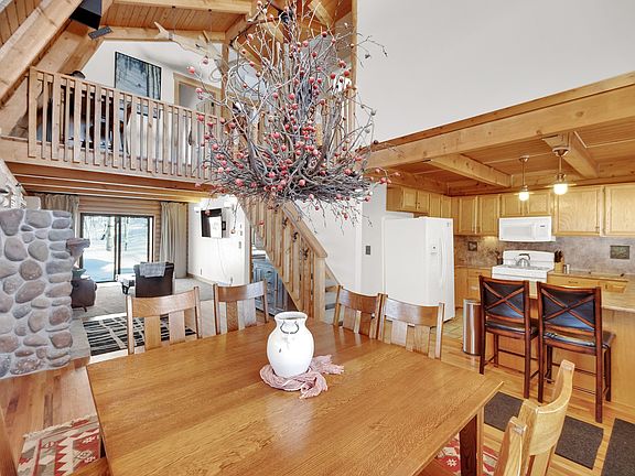 5th image of 2821 S Deer Run Rd #1011C