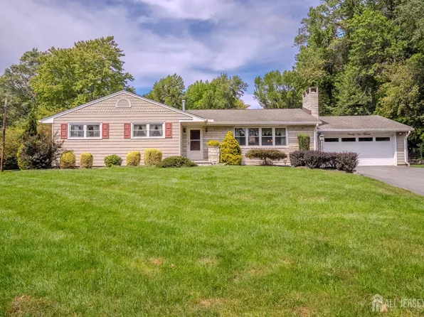 2215 Polk Ave, North Brunswick, NJ 08902